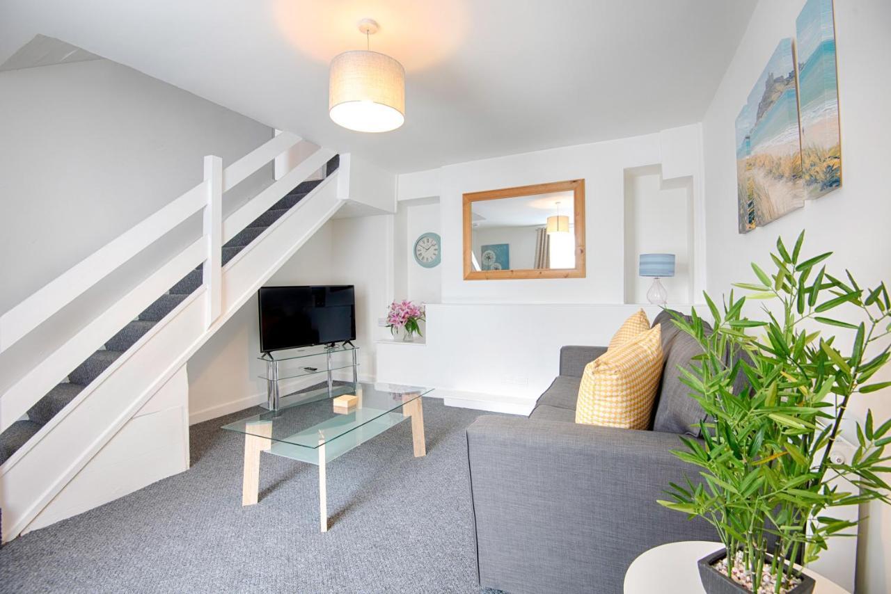 Parking, Smart Tv'S In All Rooms, Central Location 스완지 외부 사진