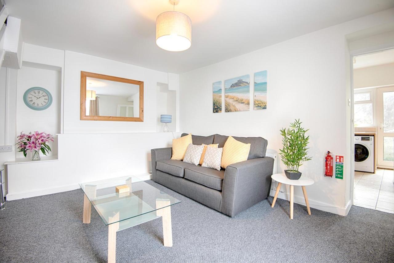 Parking, Smart Tv'S In All Rooms, Central Location 스완지 외부 사진